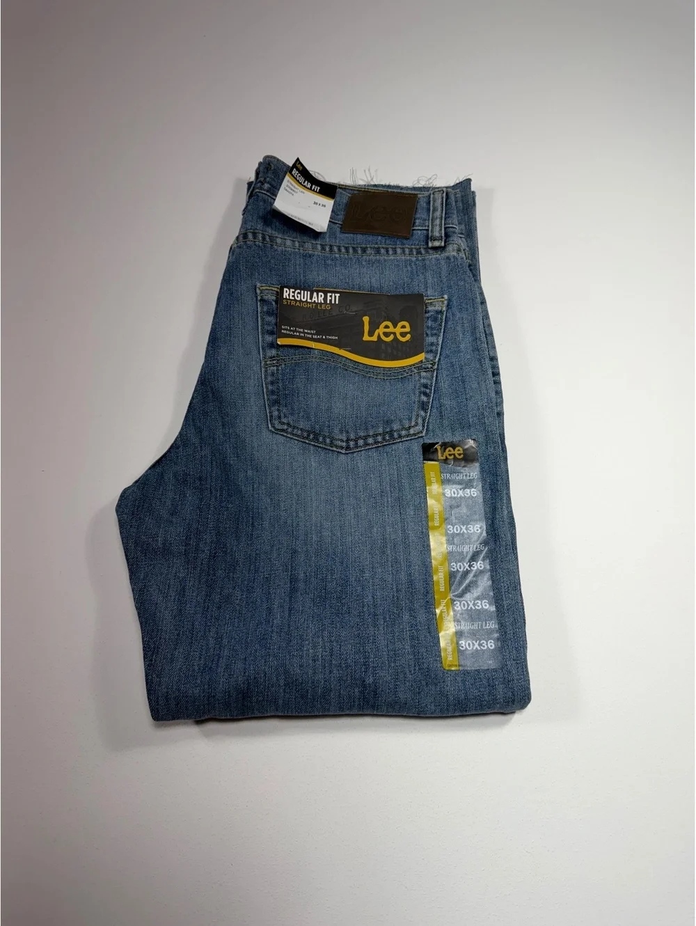 Lee Regular Fit Straight Leg Jeans Men’s 30x29 NWT Cut Hem Blue Denim